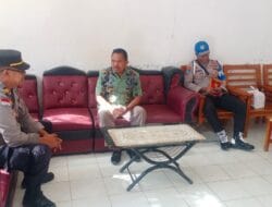 Pelajar SDI Halimaneek Terima Bantuan Buku Bacaan