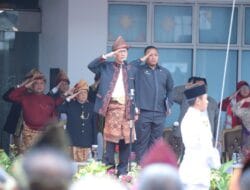 Memperingati Hari Guru Nasional, Pj Walikota Ratu Dewa Berikan Beasiswa Berprestasi