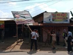 Ratusan Baliho Caleg di SU I Palembang Dicopot Panwas