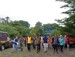 Pj Bupati Lahat Gotong Royong Bersama Forkopimda di Plaza Tepian Ayek Lematang