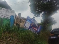 Sumatera Selatan Poster Caleg yang Bertebaran di Pagar Sekolah Diturunkan, Pemilik Dipanggil