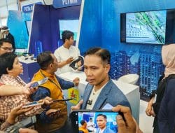 PLN UID Jatim Ajak Jurnalis Jelajahi Energi Masa Depan Lewat Teknologi VR