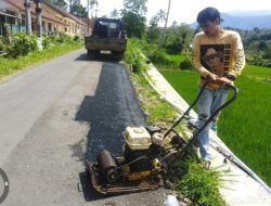 Ruas Jalan Caringin – Pasir Datar GerCep Di Perbaiki Oleh CV Maha Dewa Contractor Menjelang Hari Raya Idul Fitri