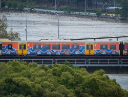 Travel Delays in South-East Queensland Double in April: Key Info