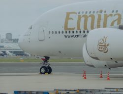 Australians defy travel warnings on Middle East journey