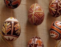 Ukraine’s Timeless Easter Egg Art Keeps Culture Alive