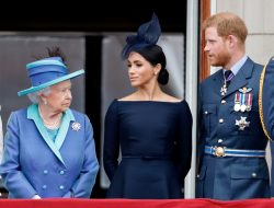 Queen Elizabeth Spurned Prince Harry’s Calls Without a Witness