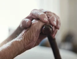 Experts uncover hidden body signals before death