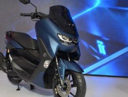 Tips Pengendara Yamaha NMax Saat Hujan dan Banjir, Ini yang Perlu Diperhatikan