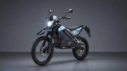 DPR Anggap BGN Lucu, Proyek MBG Tetap Berjalan Meski Kantor Belum Jadi