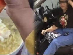 Alibi Ibu-Ibu Masak Mi di Kereta Api Karena Tidak Tahu Aturan Colokan