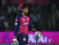 Vaibhav Sooryavanshi escorted from field by medical staff