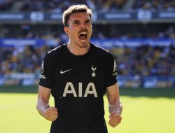 Spurs keep survival alive with Palhinha’s late Wolves winner