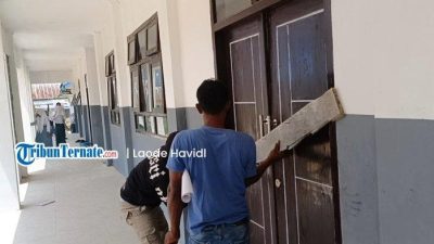 Gaji Tidak Terbayar, Pekerja Proyek SMAN 1 Taliabu Blokir Ruang Kelas Baru