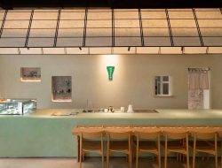 Vila Tua Jadi Ruang Teh Artistik di Vietnam