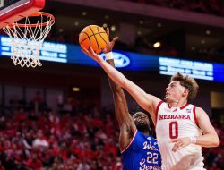 Ex-Wisconsin Star Returns to Big Ten Rival for Senior Year