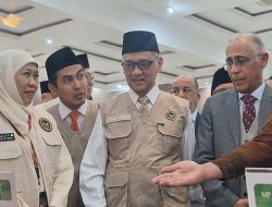 Pesan Menhaj untuk Petugas Haji: Layani Jemaah SD dengan Humanis dan Teliti