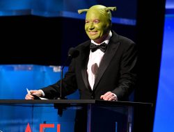 Why Mike Myers Wore Shrek Costume at AFI Awards to Honor Eddie Murphy