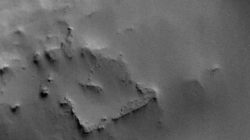 NASA Spots Mysterious Square on Mars That Went Viral Before Full Image Revealed