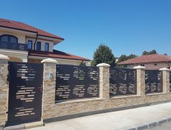 Apa itu pagar minimalis kombinasi GRC? Ini keunggulannya