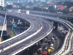 1,5 Juta Kendaraan Melintasi Tol Layang MBZ Saat Libur Lebaran