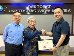 UWIKA Tingkatkan Kualitas Lulusan Lewat Kerja Sama Strategis dengan Me Care