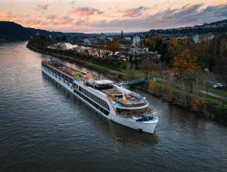 River cruise ships lengthen shore visits for passengers