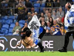 Eels Fans Boo After Titans Defeat, Tigers Extend Win Streak