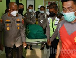 Prabowo Kunjungi Korban Kecelakaan KRL di RSUD Bekasi