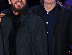 Paul McCartney details reuniting with Ringo Starr for first-ever duet