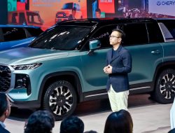 Seven-seat SUV that becomes a ute