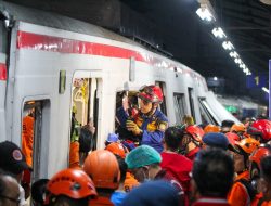 Dampak kejadian Bekasi, 23 perjalanan KA Daop 3 Cirebon terganggu