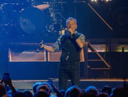 Bruce Springsteen thanks for Trump’s safety