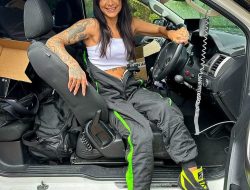 How a paraplegic influencer faced the ‘skinny jeans’ revelation