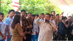 Prabowo Sebar Layar Pintar, Guru Tak Hadir Bisa Dikawasi Langsung dari Jakarta