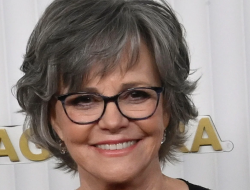 Sally Field Reveals Robin Williams Was ‘Unfunny’ on ‘Mrs. Doubtfire’ Set