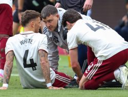 Arsenal Star Forced Off in Major Injury Blow Against West Ham