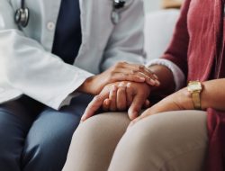 Doctor charged with using unproven treatments on cancer patients