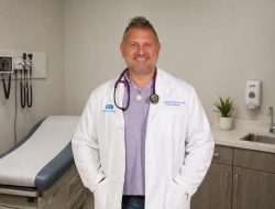 Doctor’s $3,000 Monthly Alcohol Habit: 8 Years Sober and Helping Others Quit