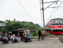 KDM Minta Bupati/Wali Kota Segera Bangun Palang Pintu di Perlintasan Kereta Api