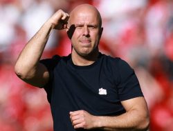 Arne Slot’s Unfinished Quest: Proving Himself as Liverpool’s Manager