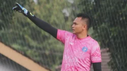 Eks Kiper Persebaya Beri Pernyataan! Dimas Galih Bocorkan Kondisi Ruang Ganti PSBS Biak
