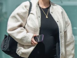 Eugenie’s Weary Message to Fergie as Palace Vows Protection
