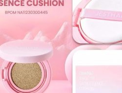 JESTHAM MAGIC BB GLOW ESSENCE CUSHION: Cushion Pertama dengan Kandungan Skincare, Kulit Glowing Alami