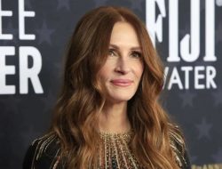 Julia Roberts to Lead Sony’s ‘Home Economics’ Film Adaptation