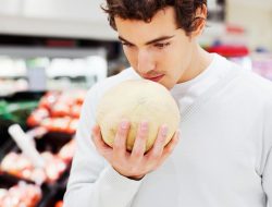 How to choose the perfect cantaloupe, expert tips for Australians