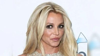 Britney Spears’ Inner Circle Worried for Her After Rehab Denial: ‘Answers Are Running Out’