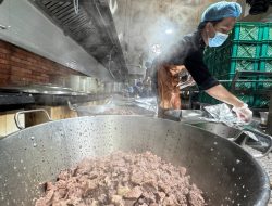 Makanan Siap Santap untuk Puncak Haji Tersedia, Jemaah Bisa Makan 15 Kali