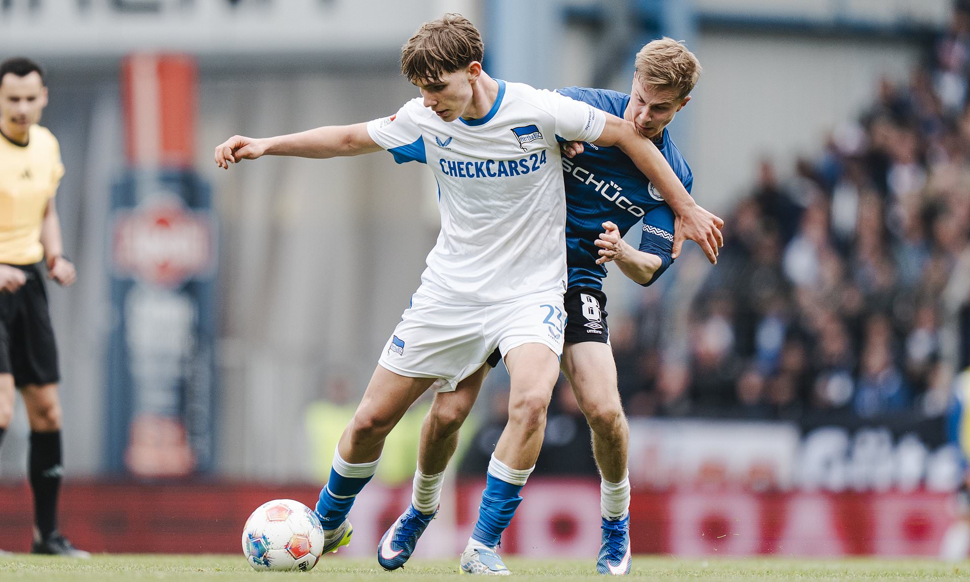 Liverpool target young German star but face local rivals