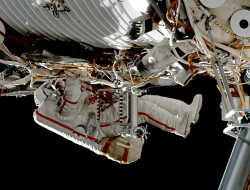 Roscosmos astronauts finish vital spacewalk to boost ISS science